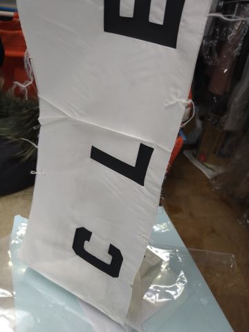 4　モンクレールのプリント