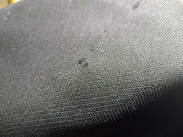 20　礼服の糸引き直し　ウールの糸引きを直す