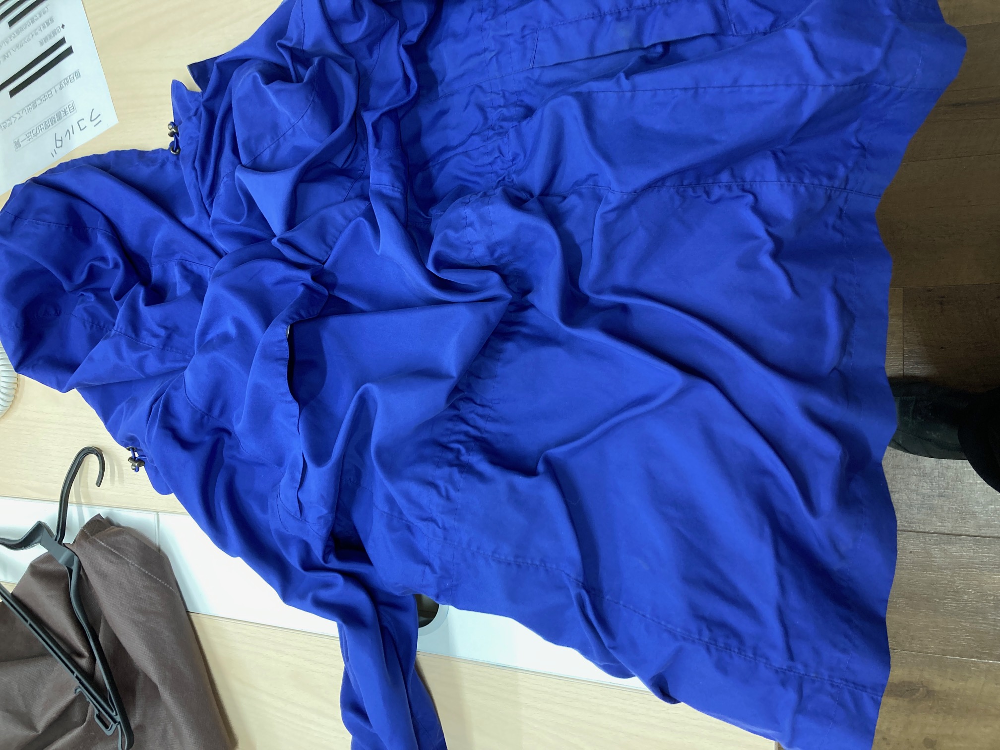 23 剥離したゴアテックスを直す ジャンパーのシワシワ