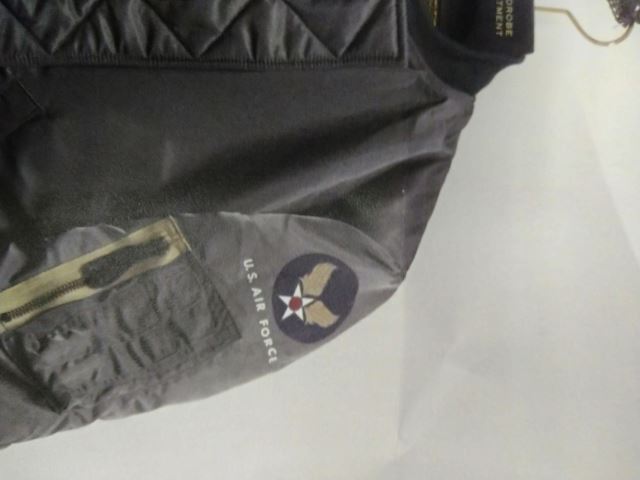 27　ジャンパーを直す