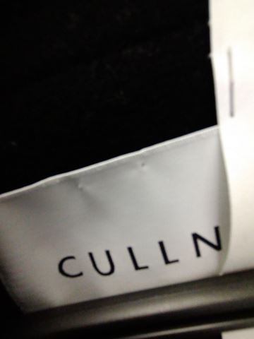 2 安全ピンの跡を消す　穴の空いたネームラベル