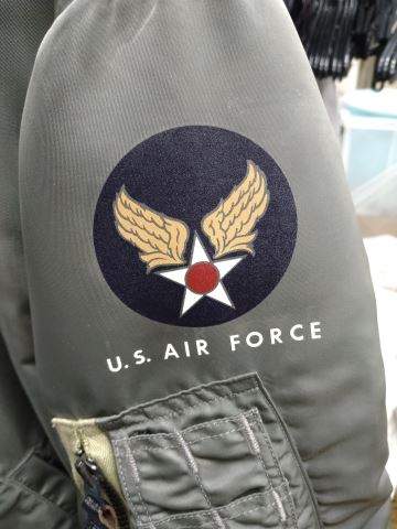 29　米軍フライトジャケットのプリント直し